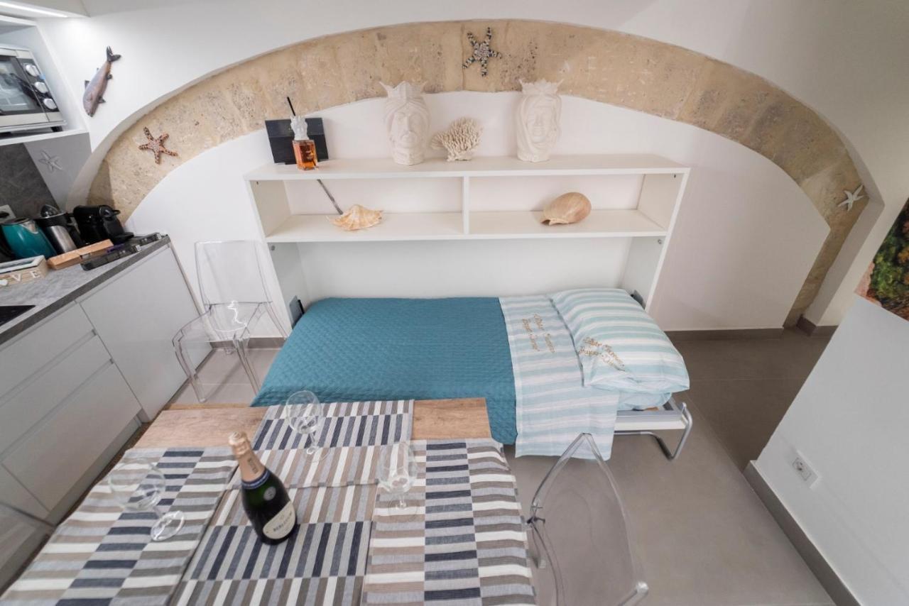 Ortigia Charme Piazza Duomo Apartment Syracuse Exterior photo