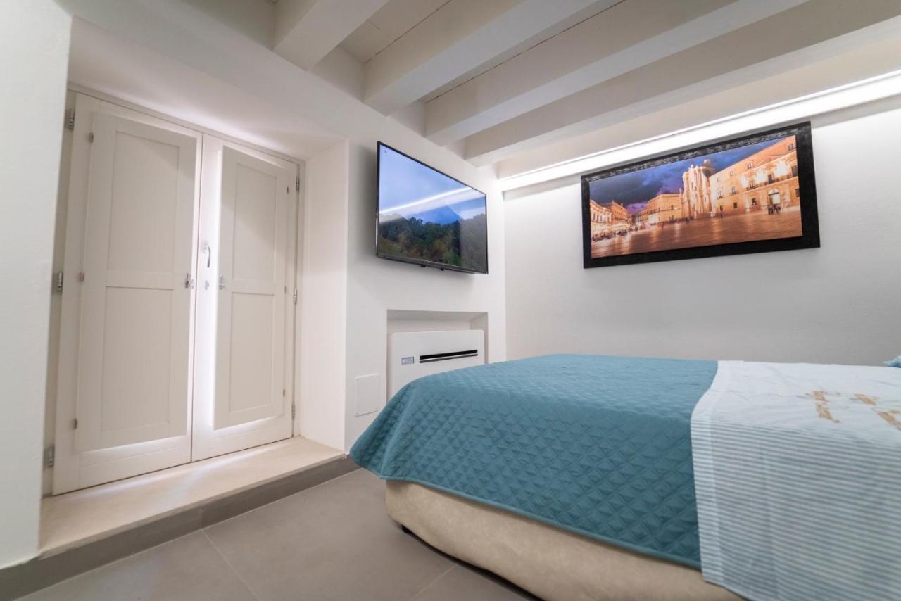 Ortigia Charme Piazza Duomo Apartment Syracuse Exterior photo